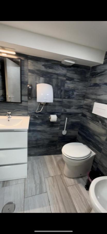 Clopat Vacanze2023 Hotel Naples Luaran gambar